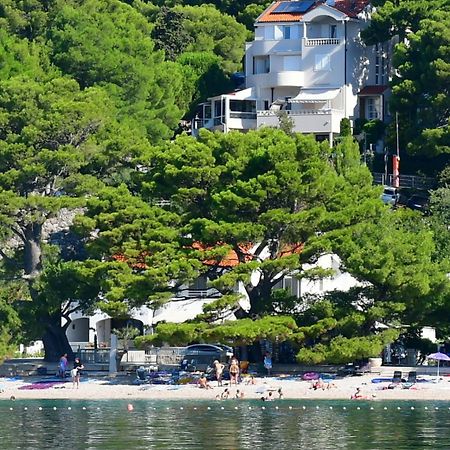 Villa Dalmatino Брела Екстериор снимка