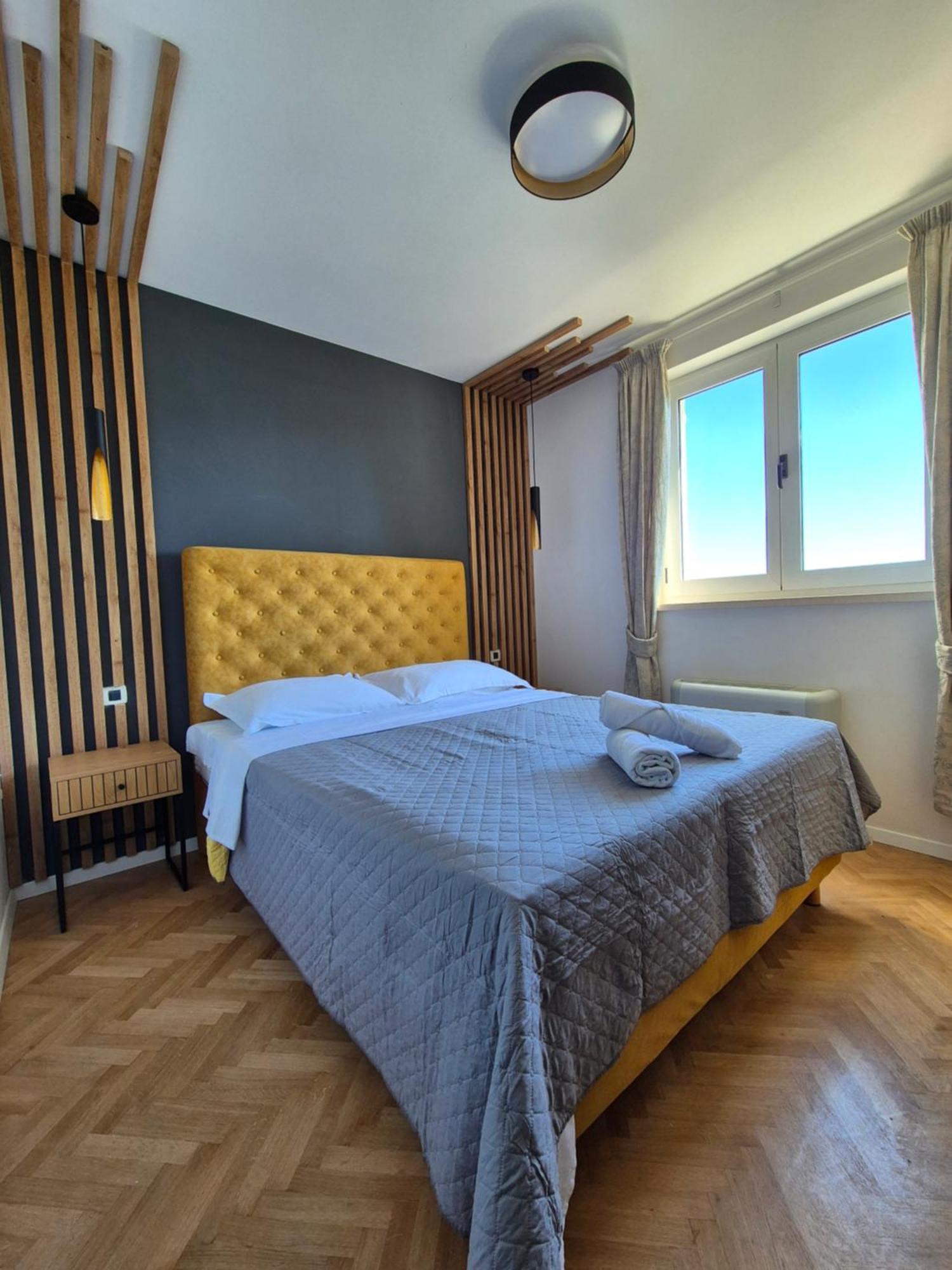 Villa Dalmatino Брела Екстериор снимка