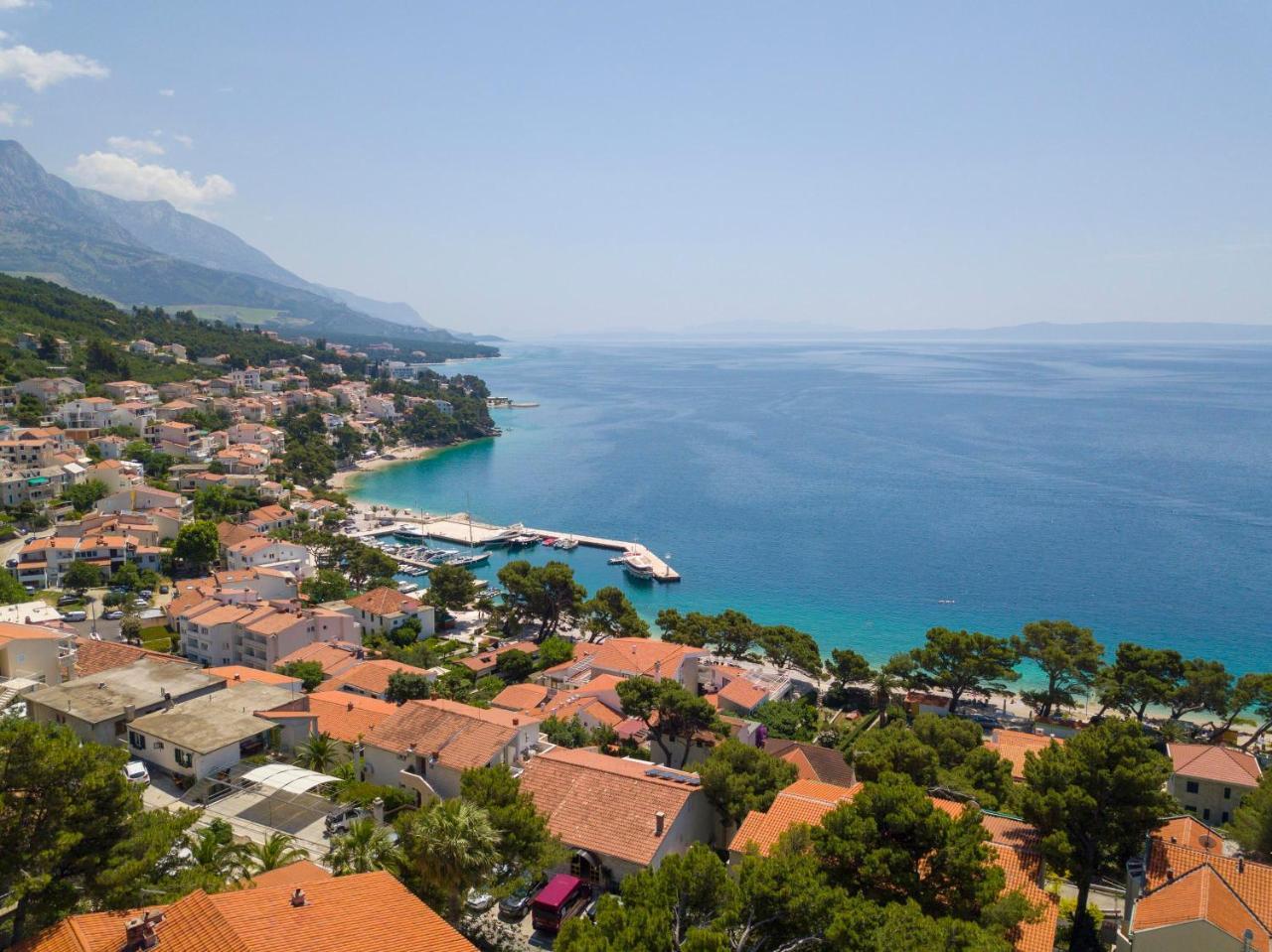Villa Dalmatino Брела Екстериор снимка