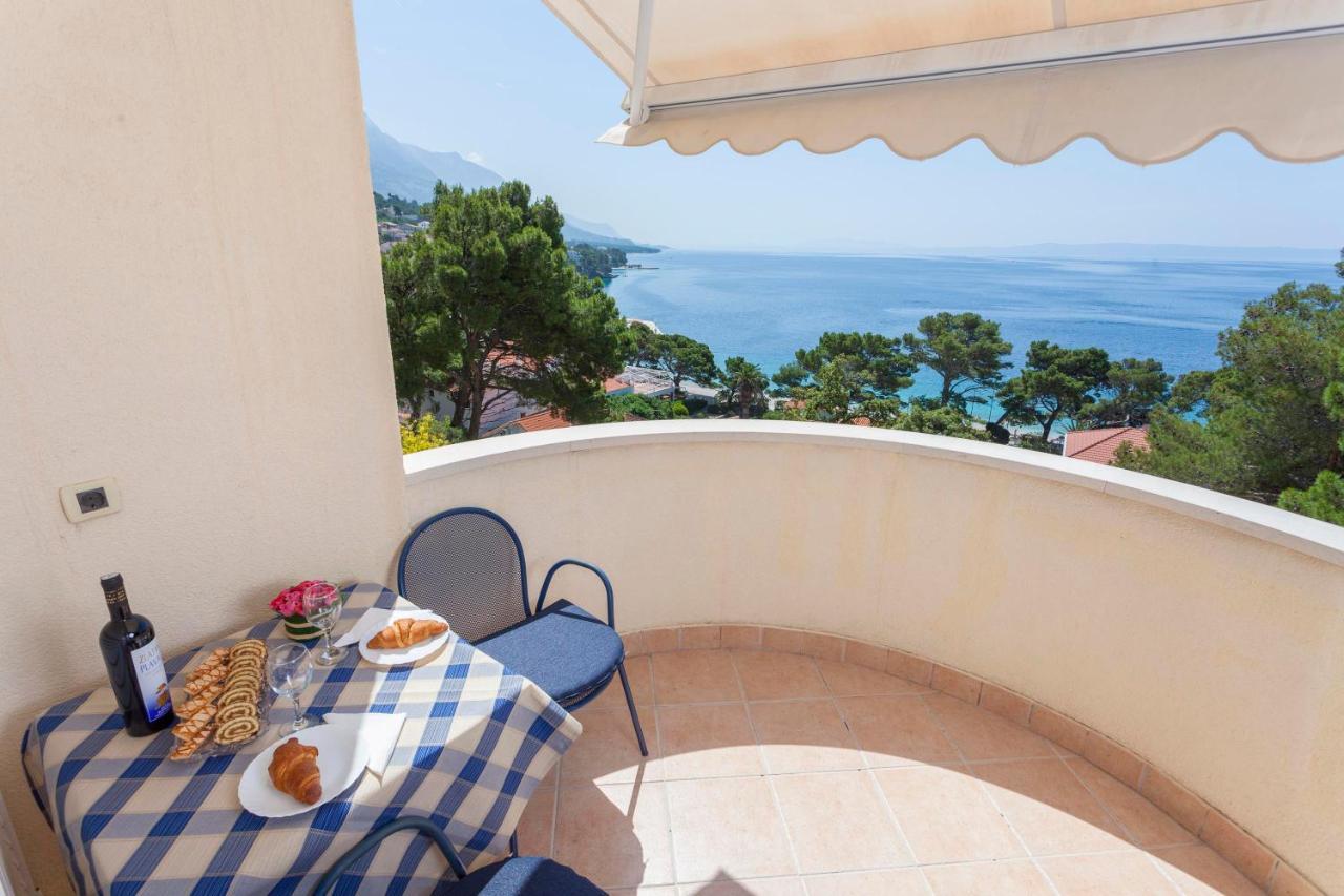 Villa Dalmatino Брела Екстериор снимка